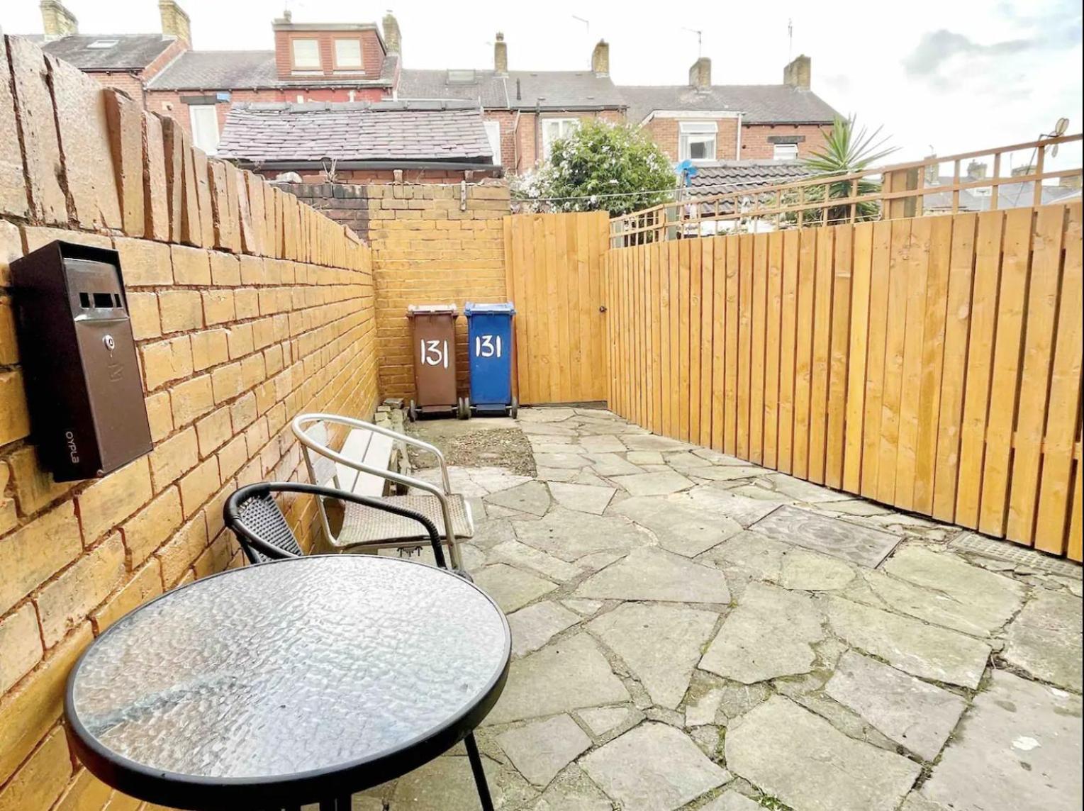 Summer Lane House-3 Bedrooms-Close To M1-Longer Stay-Free Parking Барнслі Екстер'єр фото