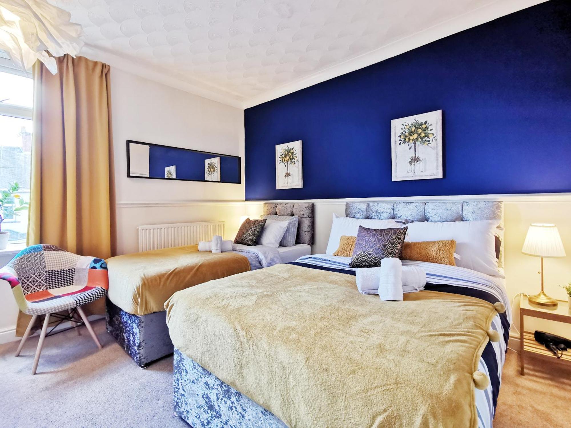 Summer Lane House-3 Bedrooms-Close To M1-Longer Stay-Free Parking Барнслі Екстер'єр фото